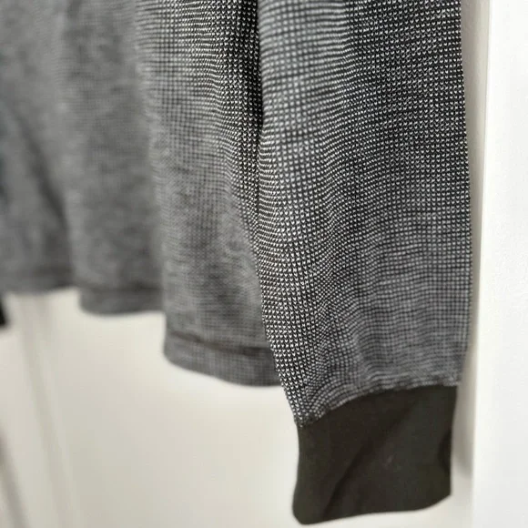 🌶️ *NWT* Old Navy Soft-Washed Shirt Adult XL. Crew Neck Long Sleeves Shirt Mens - Picture 6 of 6